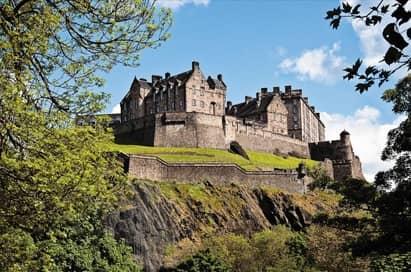 <p>Edinburgh Castle</p>